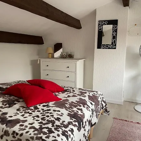 Maison Calanque De La Cron * كافالير سور مير